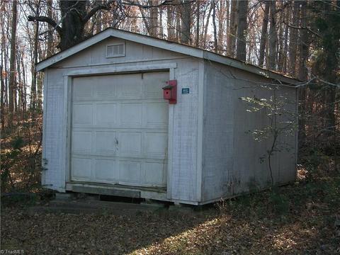 3085 Flat Swamp Rd, Denton, NC 27239 photo 10