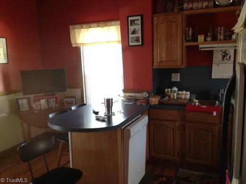 131 Main St, Cooleemee, NC 27014 photo 9