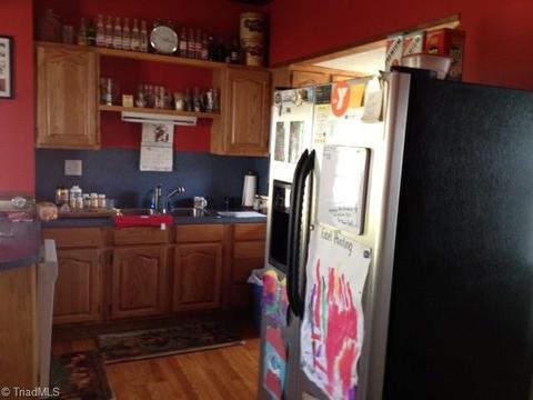 131 Main St, Cooleemee, NC 27014 photo 8