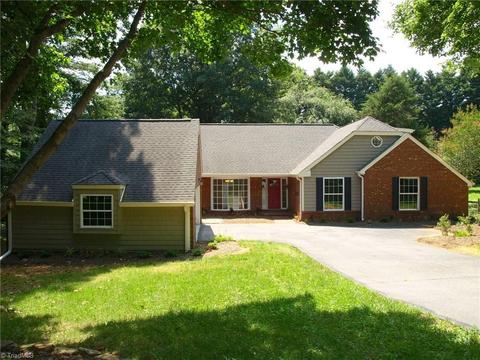 160 Bent St, Bermuda Run, NC 27006 photo 1