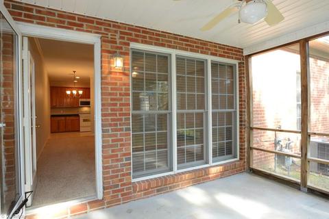 446 Northbridge Dr, High Point, NC 27265 photo 17