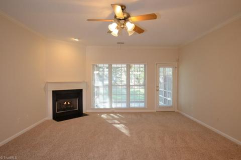 446 Northbridge Dr, High Point, NC 27265 photo 7