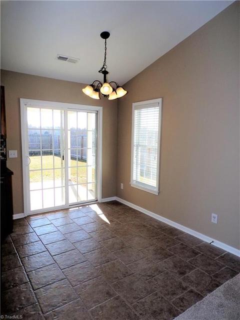 1101 Wesson Ct, High Point, NC 27265 photo 8