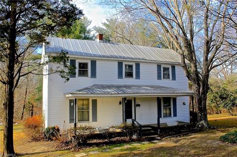 530 Gresham St, Eden, NC 27288 photo 1