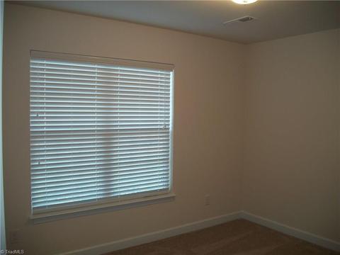 761 Forester Ct, High Point, NC 27265 photo 2