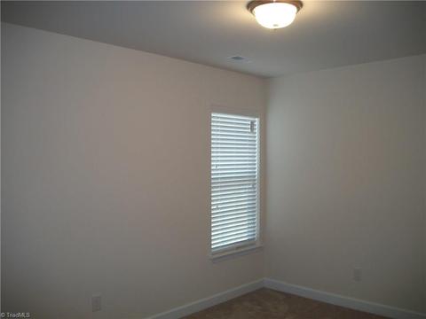 761 Forester Ct, High Point, NC 27265 photo 3