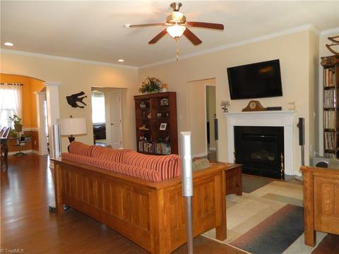 7131 English Pride Dr, Trinity, NC 27370 photo 7