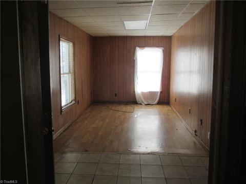 532 Gresham St, Eden, NC 27288 photo 11