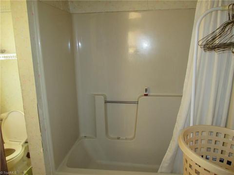 532 Gresham St, Eden, NC 27288 photo 7