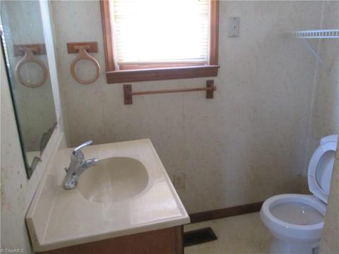 532 Gresham St, Eden, NC 27288 photo 19