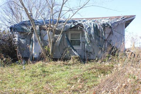 277 Whitehurst Ln, Lowgap, NC 27024 photo 3