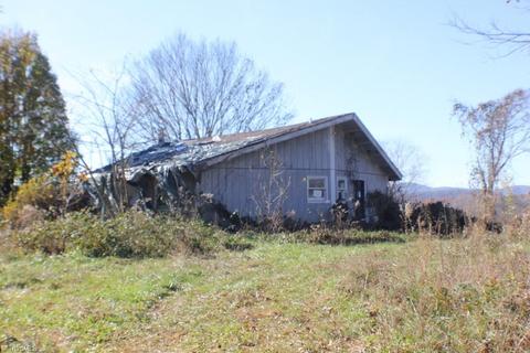 277 Whitehurst Ln, Lowgap, NC 27024 photo 2
