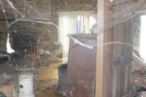 277 Whitehurst Ln, Lowgap, NC 27024 photo 7