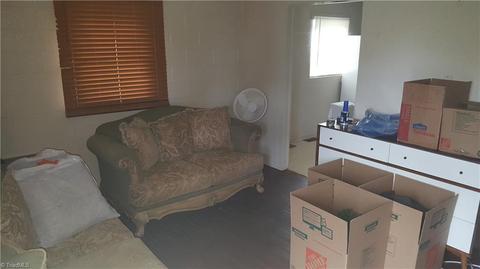 209 Charles Ave, High Point, NC 27260 photo 3