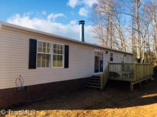 183 Green Walnut St, Traphill, NC 28685 photo 3