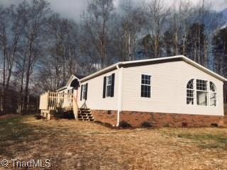 183 Green Walnut St, Traphill, NC 28685 photo 5