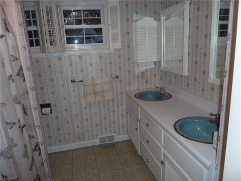 317 Model Farm Rd, High Point, NC 27263 photo 6