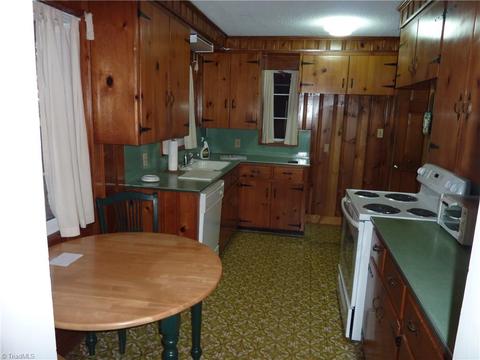 317 Model Farm Rd, High Point, NC 27263 photo 4