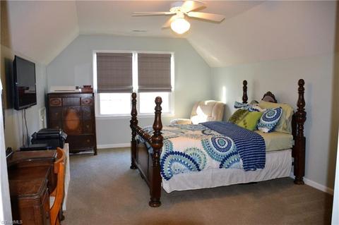 3913 Cedar Crest Ln, High Point, NC 27265 photo 18