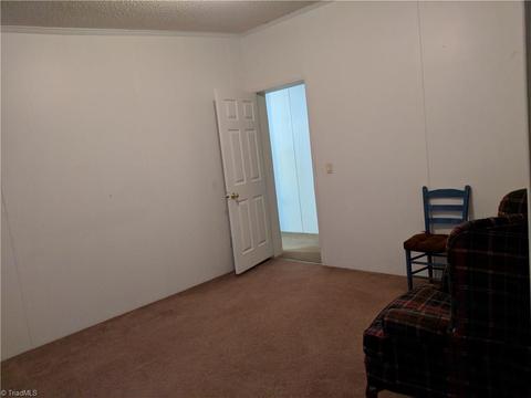 1081 Roy Tuttle Rd, Pinnacle, NC 27043 photo 23