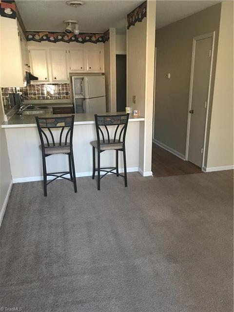 1107 Apt E Robin Hood Rd, High Point, NC 27262 photo 4