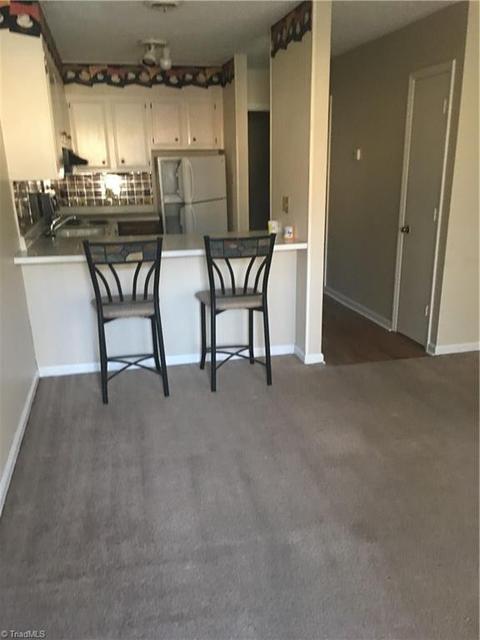 1107 Apt E Robin Hood Rd, High Point, NC 27262 photo 5