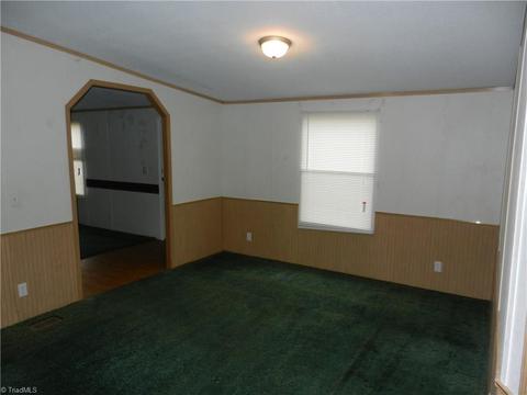 5730 Huckleberry Ln, Trinity, NC 27370 photo 13