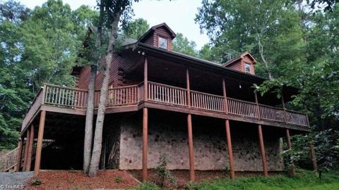 2983 Simpson Mill Rd, Dobson, NC 27017 photo 1