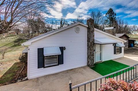 208 E Academy St, Randleman, NC 27317 photo 26