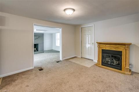 208 E Academy St, Randleman, NC 27317 photo 6