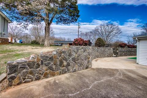 208 E Academy St, Randleman, NC 27317 photo 28