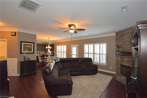 3839 Jade Ct, High Point, NC 27265 photo 12