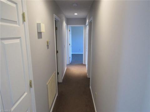 2715 Ingleside Dr, High Point, NC 27265 photo 13