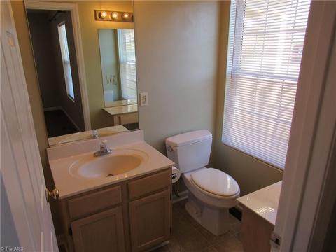 2715 Ingleside Dr, High Point, NC 27265 photo 26
