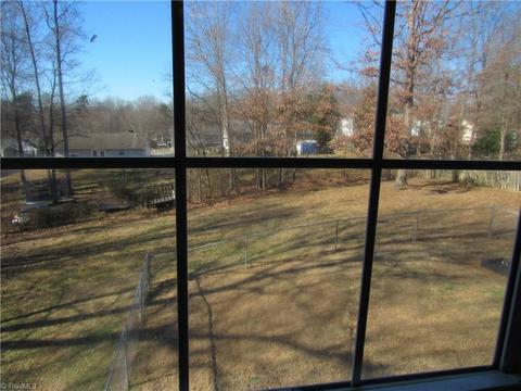 2715 Ingleside Dr, High Point, NC 27265 photo 19