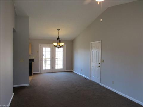2715 Ingleside Dr, High Point, NC 27265 photo 7
