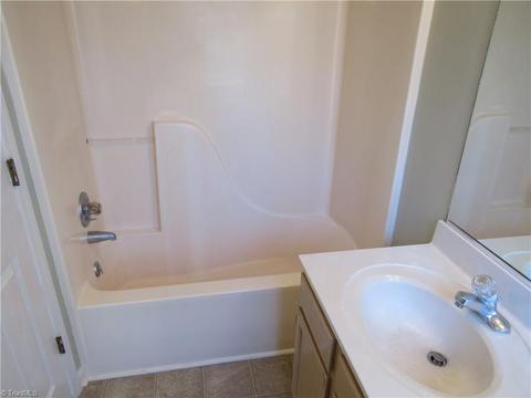 2715 Ingleside Dr, High Point, NC 27265 photo 27