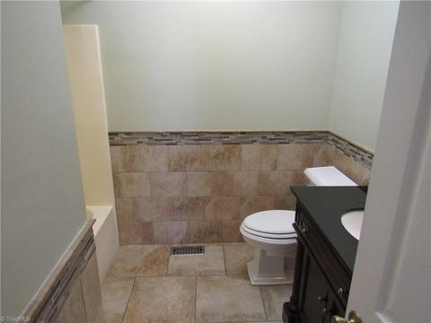 2715 Ingleside Dr, High Point, NC 27265 photo 20