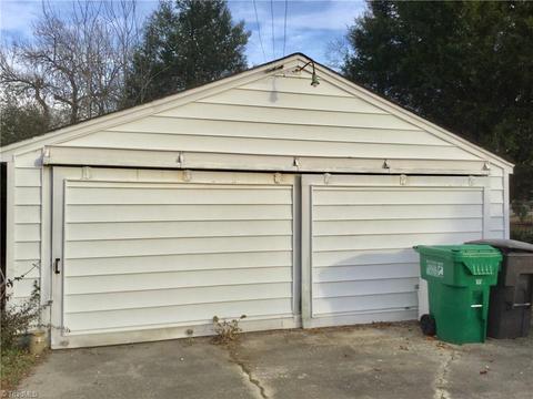 2129 Edgewood Dr, High Point, NC 27262 photo 30