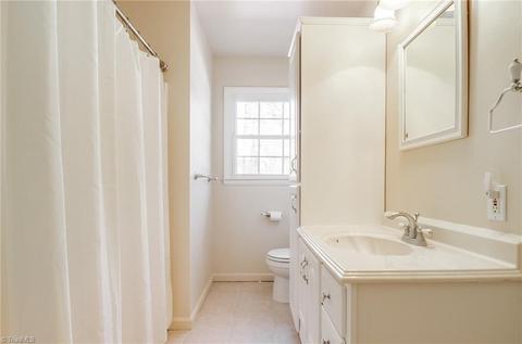 202 Tangle Dr, Jamestown, NC 27282 photo 21