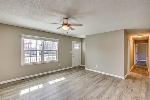 4306 Huntington Dr, Trinity, NC 27370 photo 7