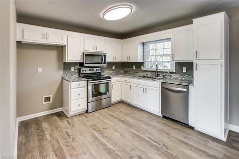 4306 Huntington Dr, Trinity, NC 27370 photo 10