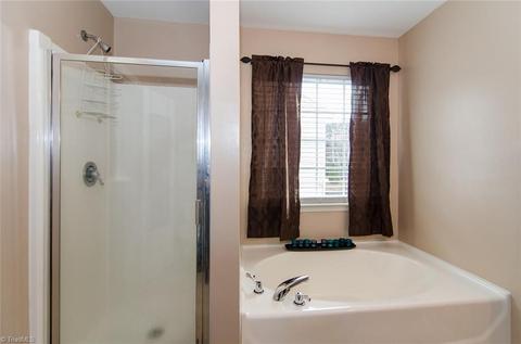 5187 Switchback Dr, High Point, NC 27265 photo 10