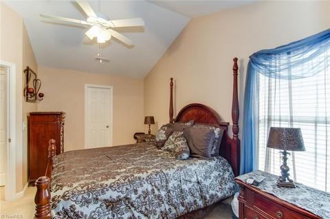 5187 Switchback Dr, High Point, NC 27265 photo 9