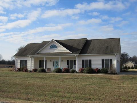 145 Calloway Rd, King, NC 27021 photo 4
