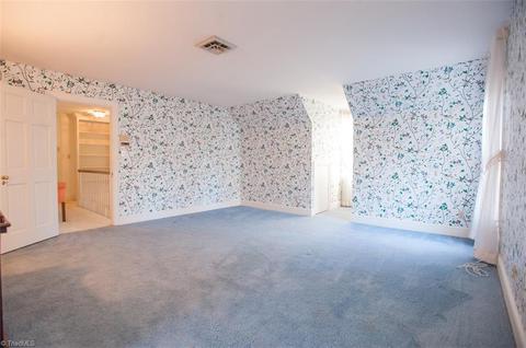 400 Cascade Dr, High Point, NC 27265 photo 15