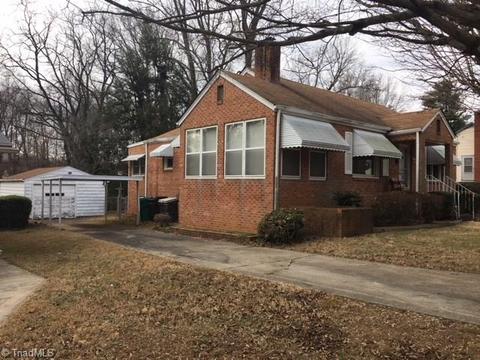 1111 Delk Dr, High Point, NC 27262 photo 2