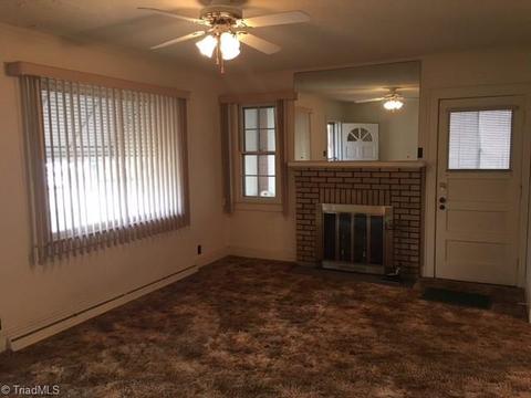 1111 Delk Dr, High Point, NC 27262 photo 3