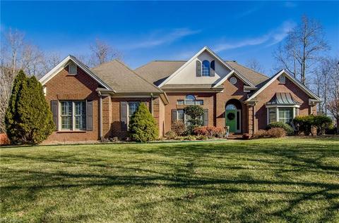 4214 Lupton Ct, High Point, NC 27262 photo 1