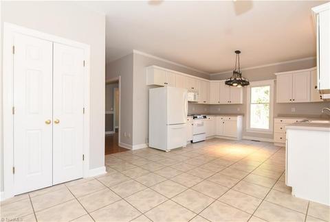 4026 Windspray Loop, Summerfield, NC 27358 photo 11